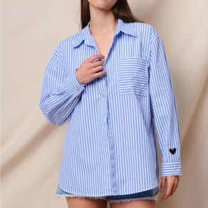 SUNDRY SUR LA MER OVERSIZED SHIRT IN CHAMBRAY STRIPE
